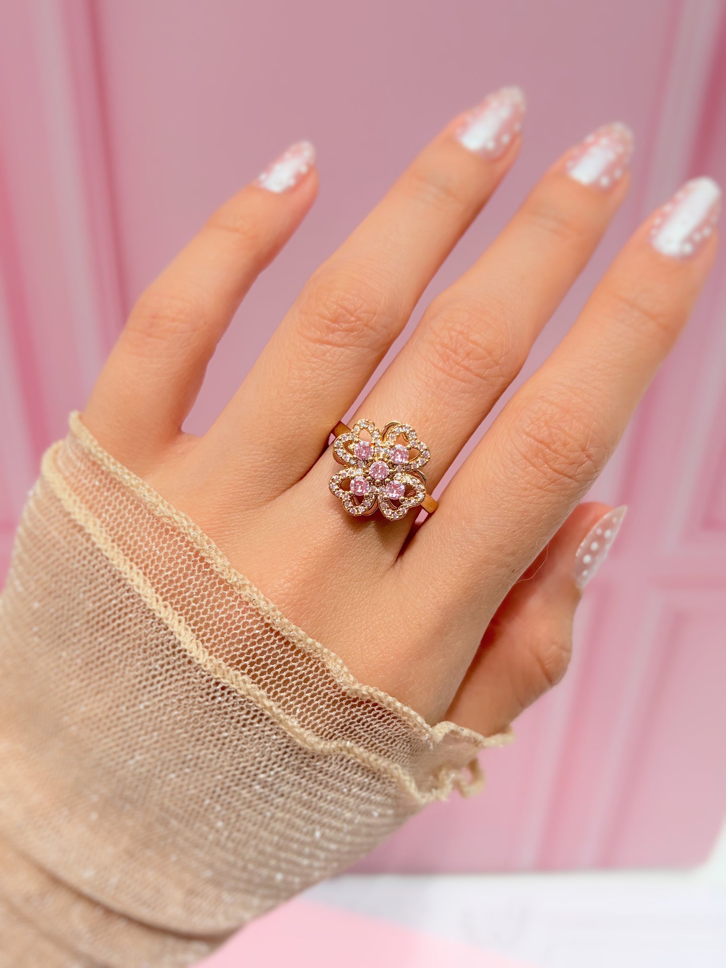 Anillo básico anti ansiedad trébol