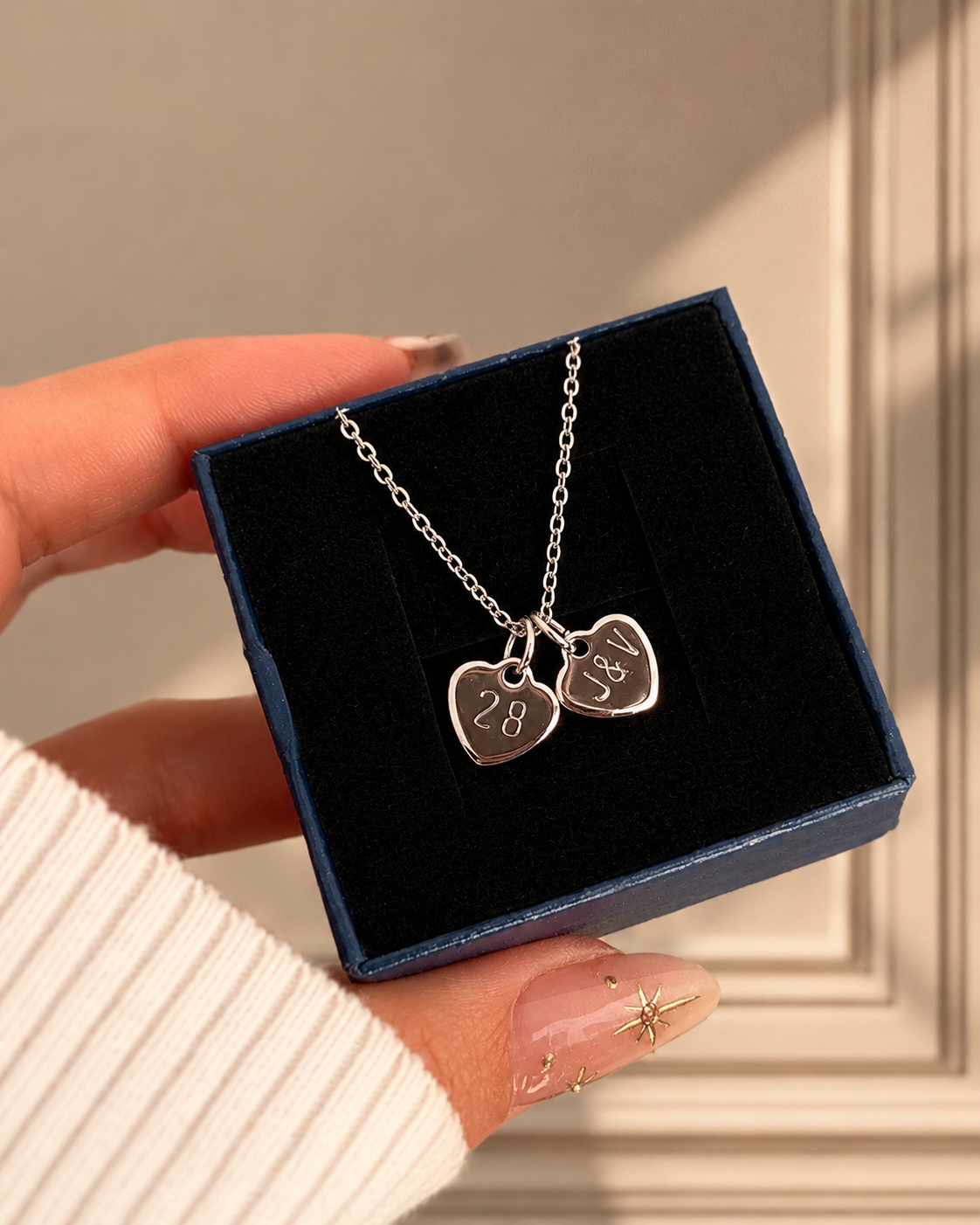 Cadenas de corazon doble iniciales plateada grabada unisex