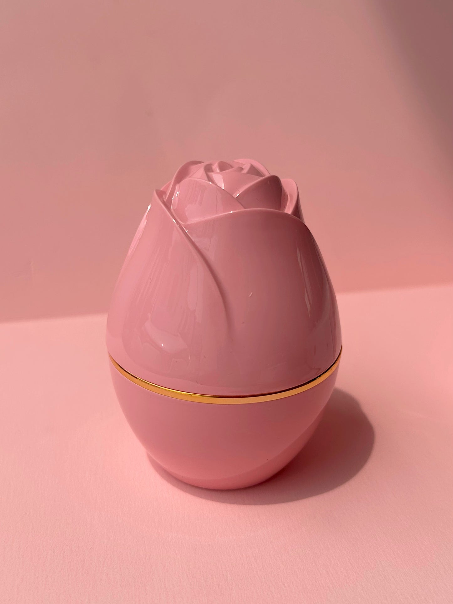 Cofre de rosa con luz, para anillo