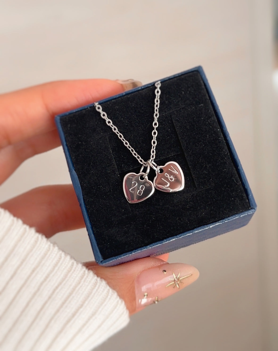Cadenas de corazon iniciales doble plateada grabada láser unisex
