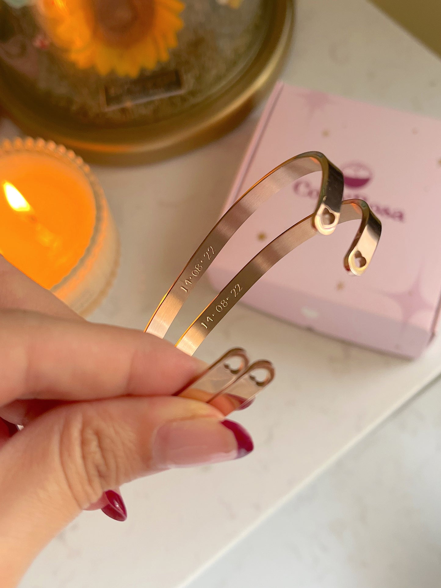Brazalete grabado love oro rosa unisex ✨