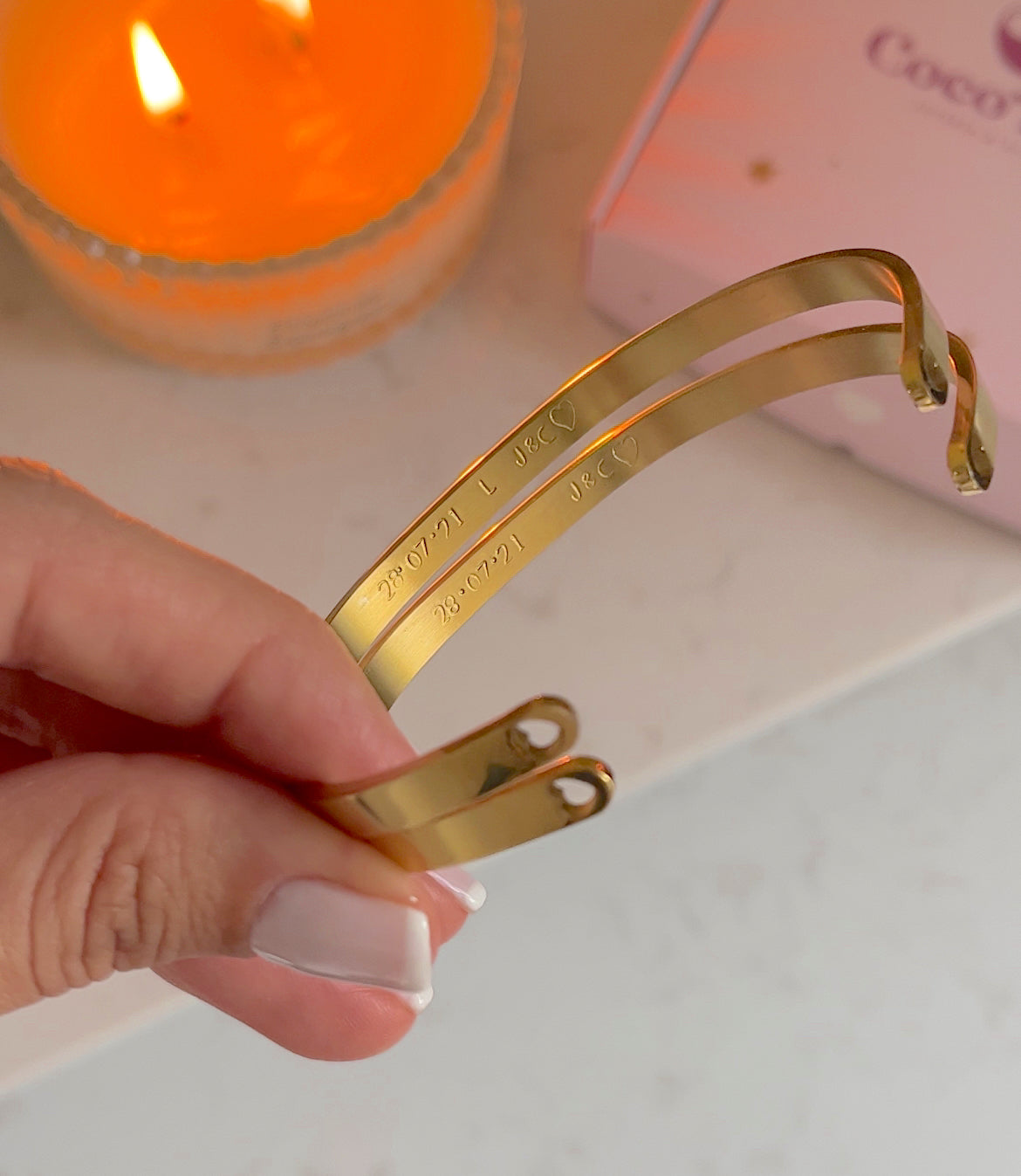 Brazalete grabado love dorados unisex ✨