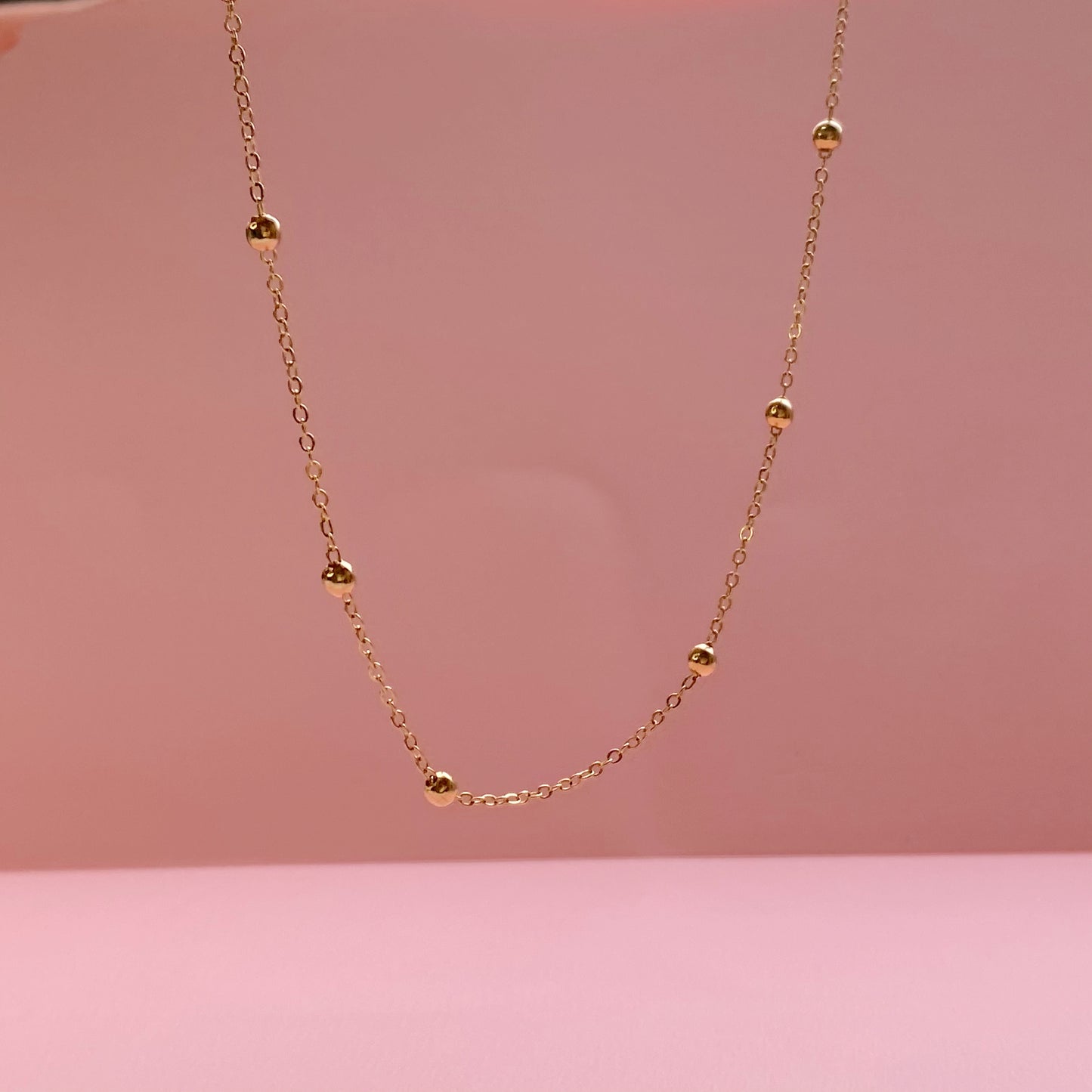 Cadena tipo Chocker de bolitas