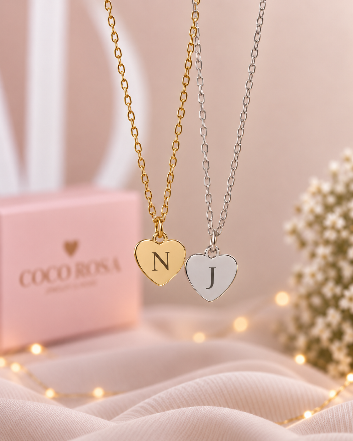 Cadenas de corazon iniciales dorada grabada láser unisex
