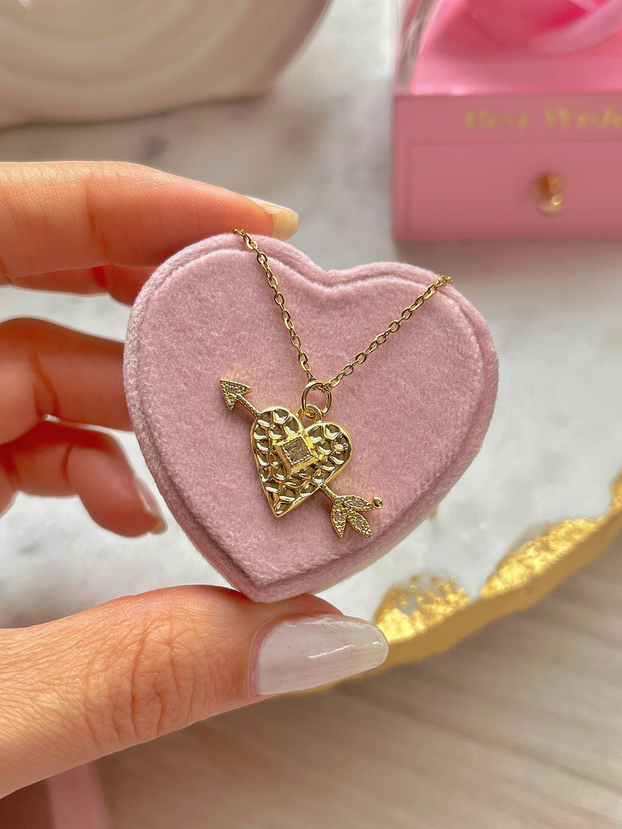 Cadena corazón flechado