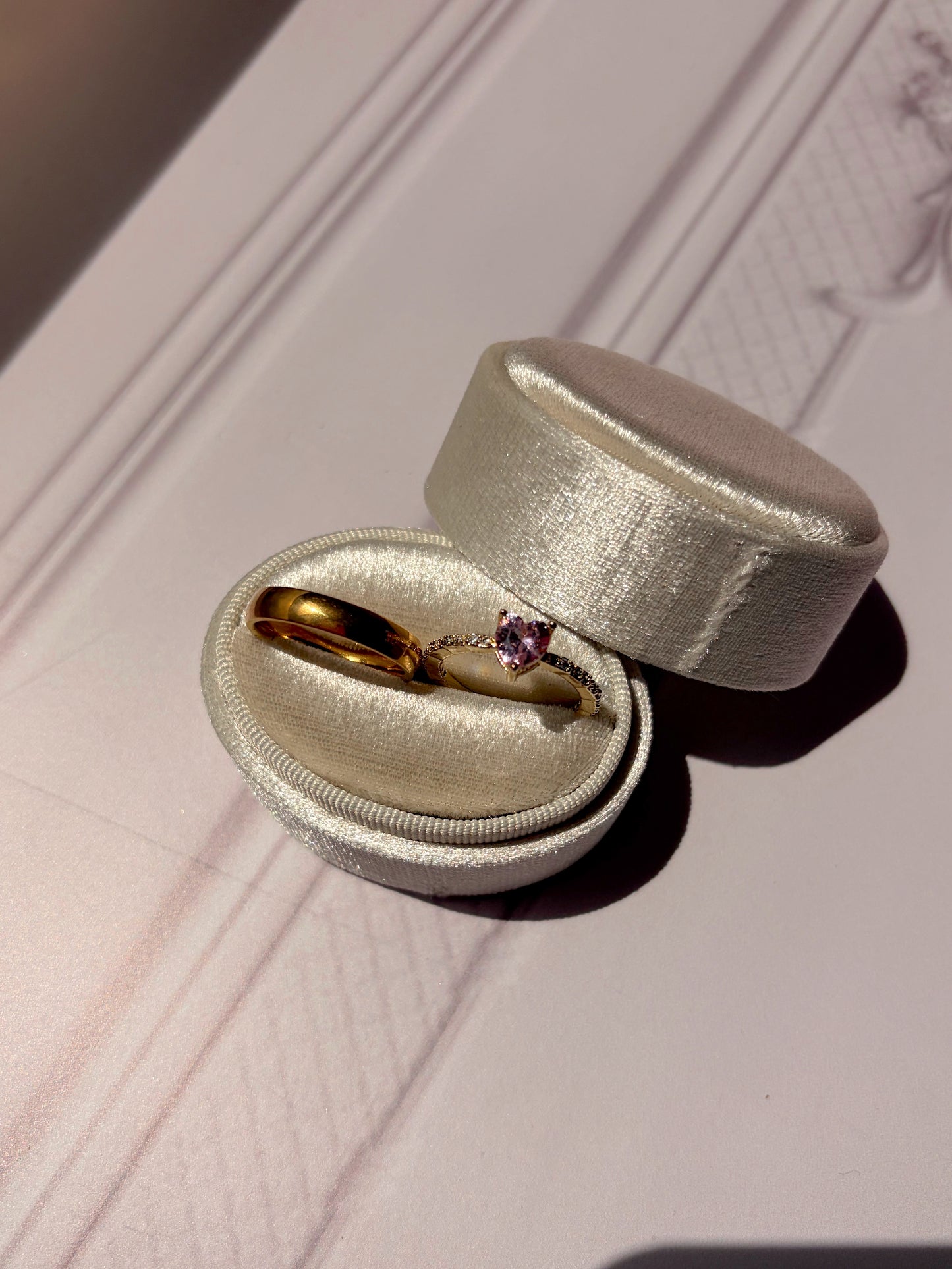 Cofre para anillo doble beige