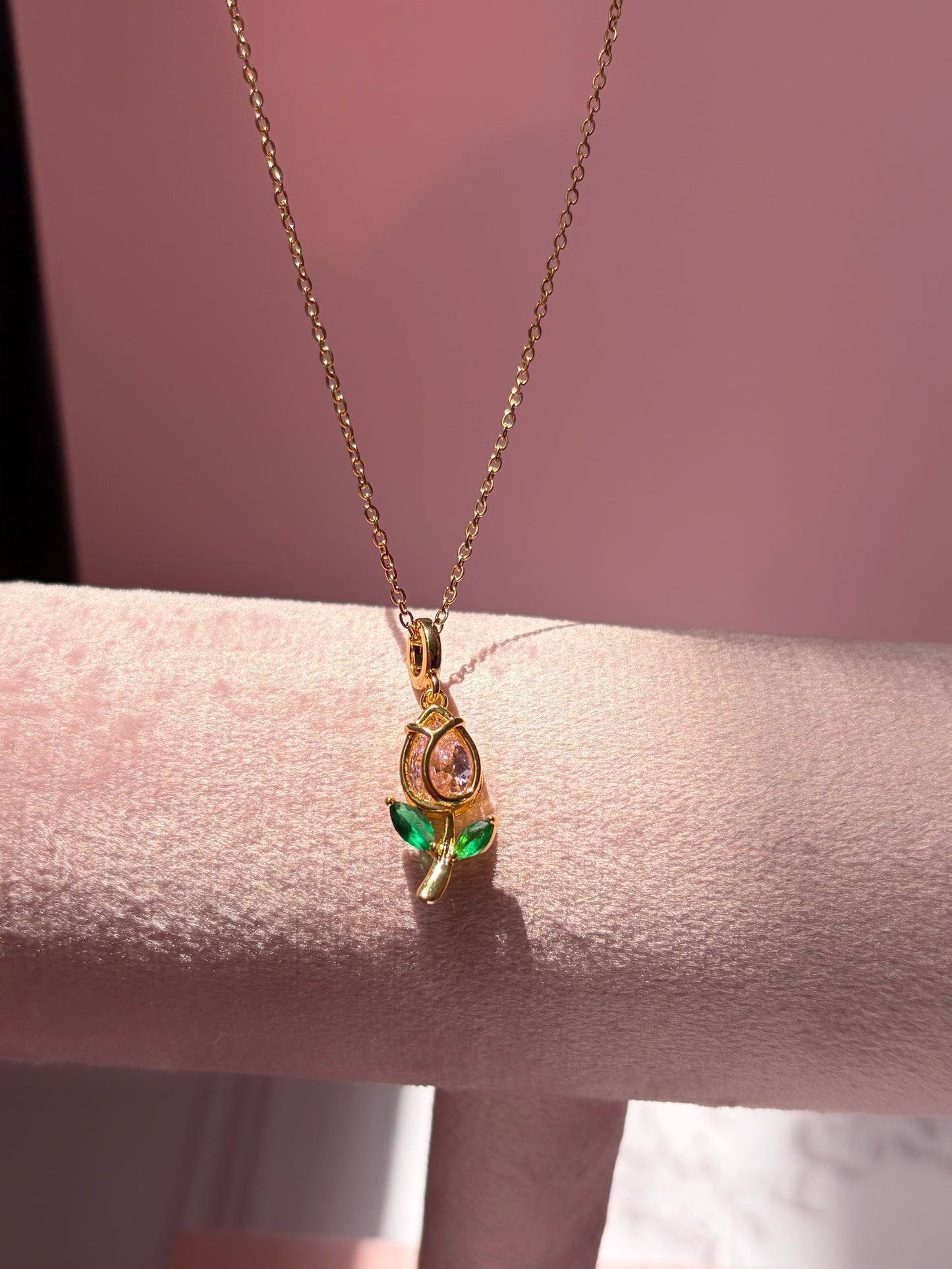 Cadena bonita de tulipán