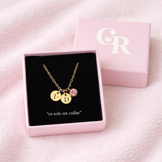 Cadenas de iniciales doble grabadas láser en dorado 12mm para unisex