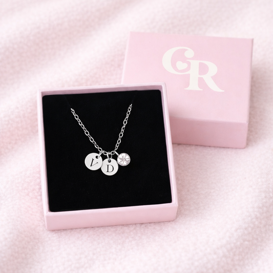 Cadenas de iniciales doble grabadas láser en plateada 12mm para unisex