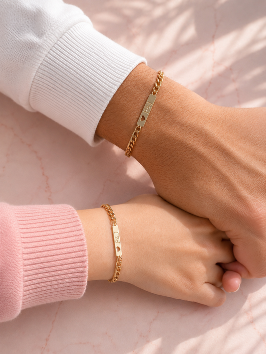 Brazalete heart grabados