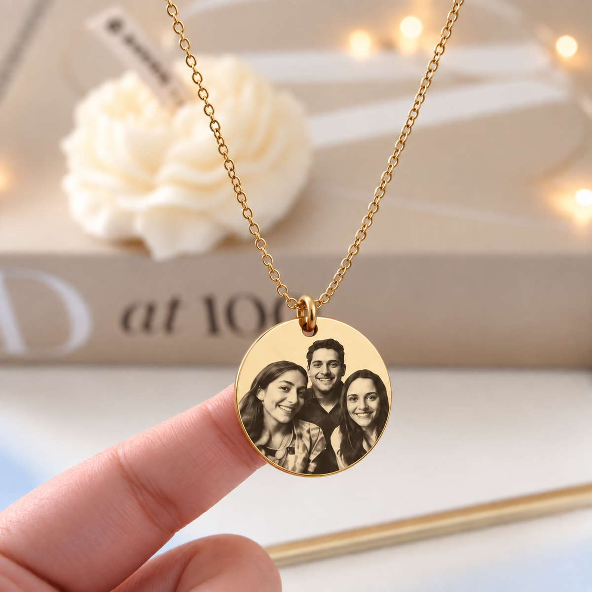 Cadena dorada medalla 20mm con fotograbado láser unisex