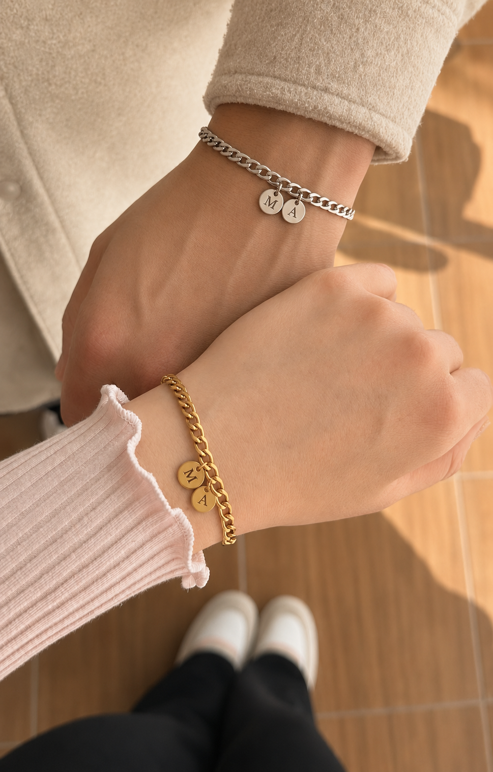 Pulsera con dijes redondos grabado láser unisex ✨