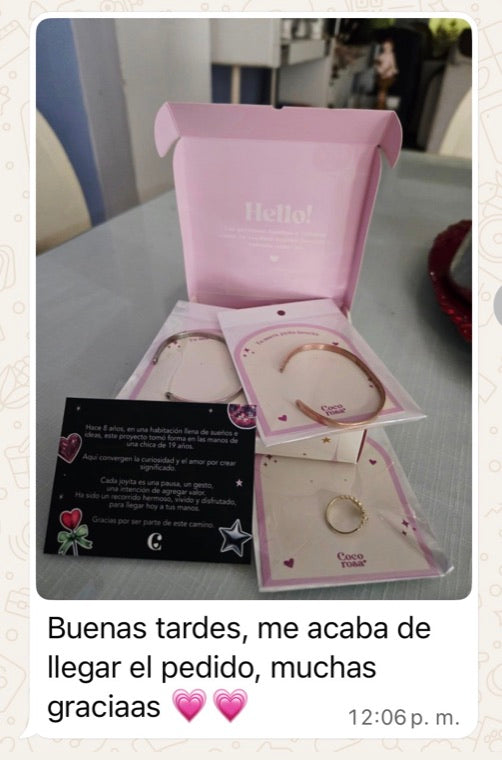 Captura de WhatsApp de una clienta: «Buenas tardes, me acaba de llegar el pedido, muchas gracias.»