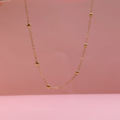 Cadena tipo Chocker de bolitas